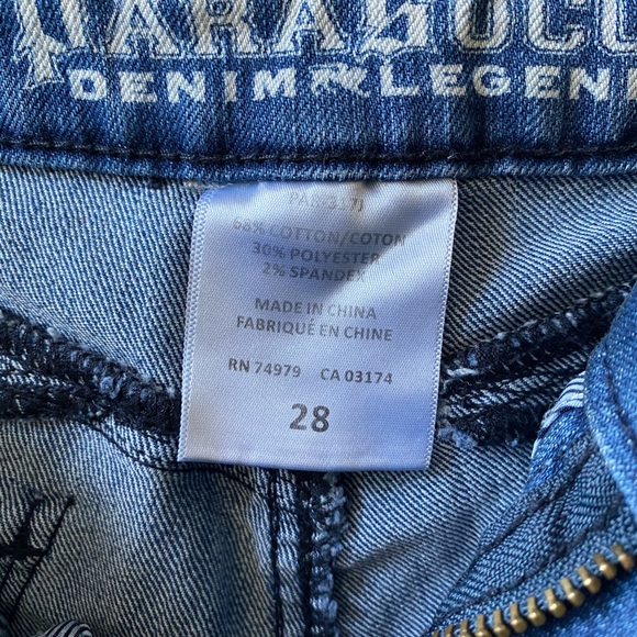 💙 PARASUCO Denim Shorts 💙 - Picture 3 of 3